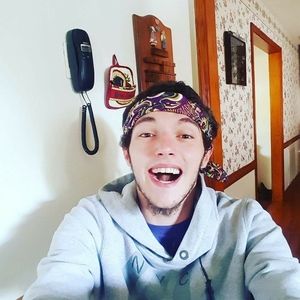 Meet your Posher, Joshua